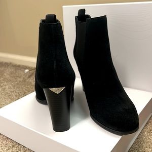 Michael Kors black boots - size 9 never worn